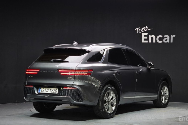 2021 Genesis GV70 с пробегом 85 296 км