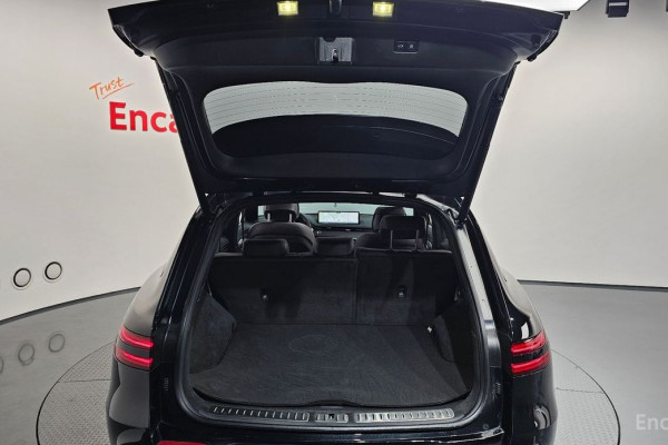 2021 Genesis GV70 с пробегом 50 432 км