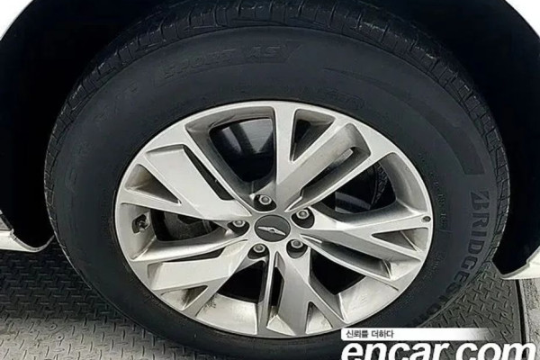 2022 Genesis GV70 с пробегом 35 067 км