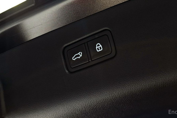 2021 Genesis GV70 с пробегом 70 289 км