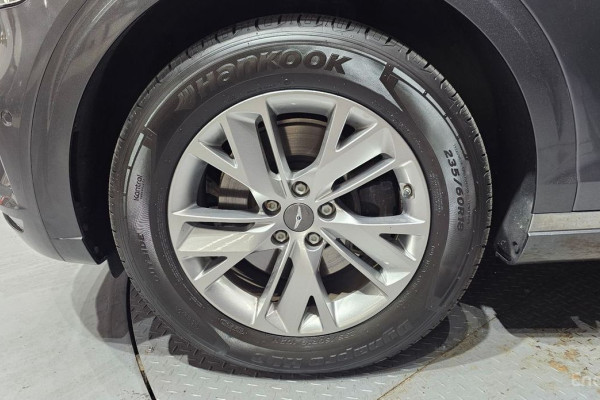 2021 Genesis GV70 с пробегом 85 296 км