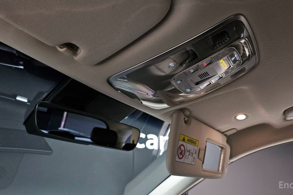 2021 Genesis GV70 с пробегом 70 289 км