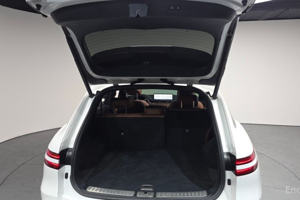 2021 Genesis GV70 с пробегом 80 411 км