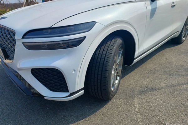 2021 Genesis GV70 с пробегом 98 160 км