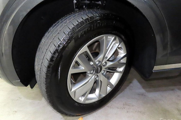 2021 Genesis GV70 с пробегом 15 409 км