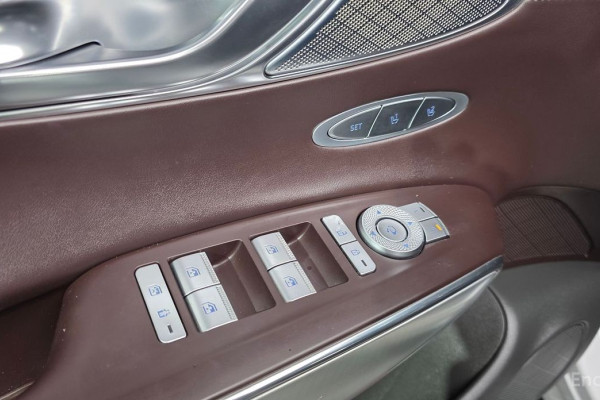 2021 Genesis GV70 с пробегом 81 613 км