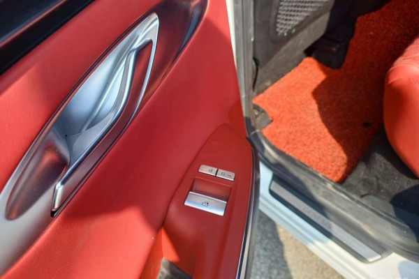 2021 Genesis GV70 с пробегом 98 160 км