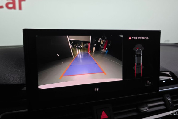 2021 Audi A4 с пробегом 104 209 км