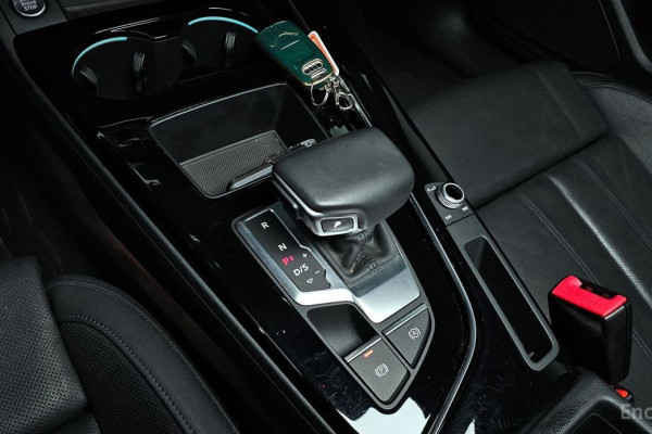 2021 Audi A4 с пробегом 45 377 км