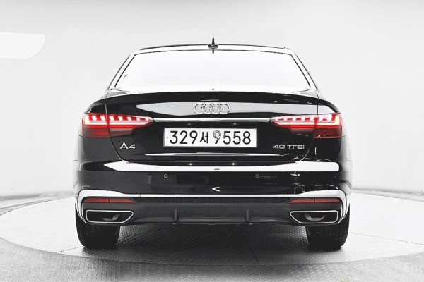 2021 Audi A4 с пробегом 75 665 км