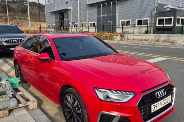 2023 Audi A4 с пробегом 30 800 км