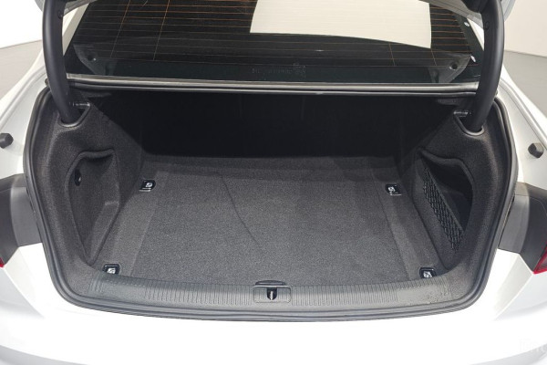 2021 Audi A4 с пробегом 70 624 км