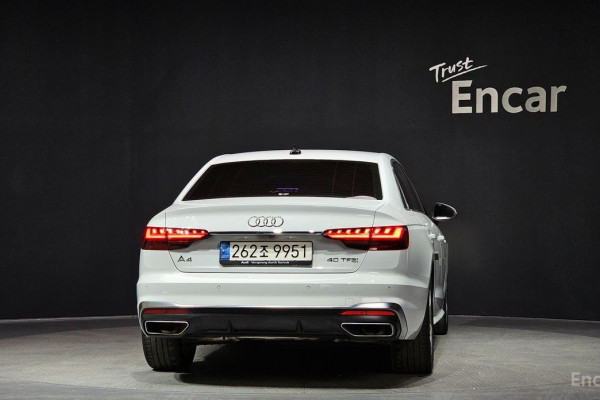 2021 Audi A4 с пробегом 62 038 км