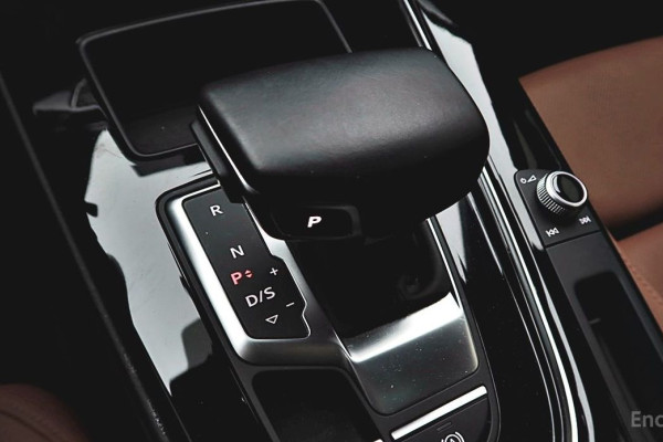 2021 Audi A4 с пробегом 75 665 км