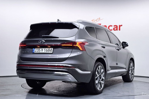 2021 Hyundai Santa Fe с пробегом 27 736 км