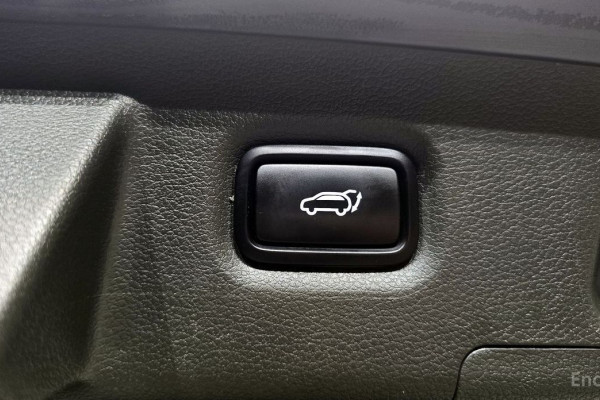 2020 Hyundai Santa Fe с пробегом 89 280 км