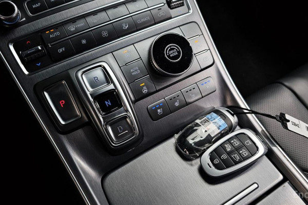 2021 Hyundai Santa Fe с пробегом 27 736 км