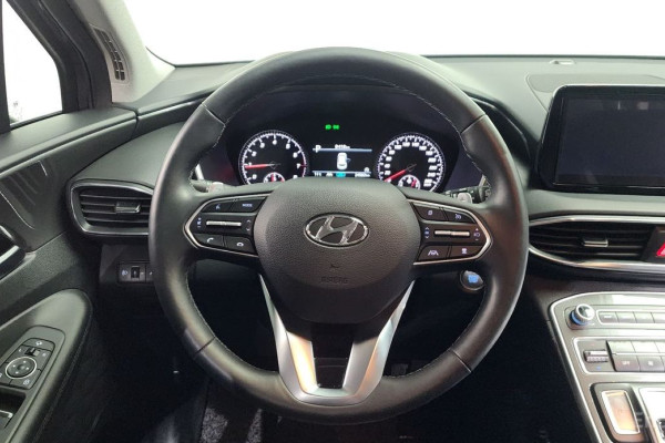 2022 Hyundai Santa Fe с пробегом 24 583 км