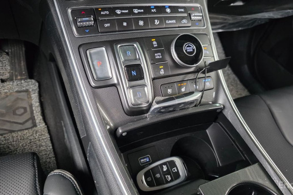 2022 Hyundai Santa Fe с пробегом 34 742 км