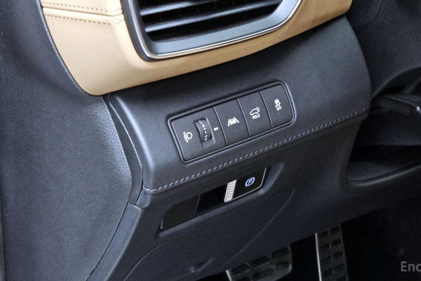 2023 Hyundai Santa Fe с пробегом 32 273 км