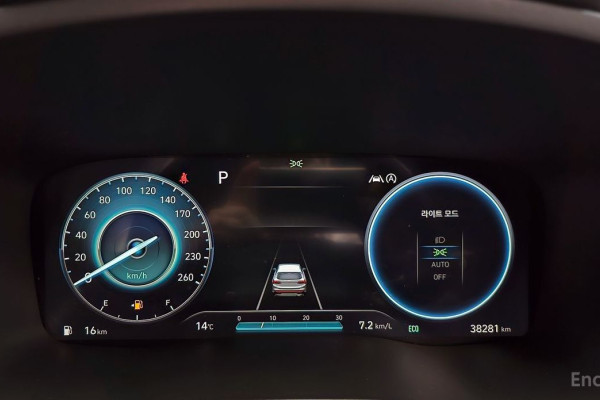 2022 Hyundai Santa Fe с пробегом 38 281 км