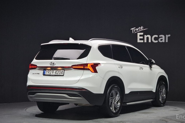 2023 Hyundai Santa Fe с пробегом 50 426 км