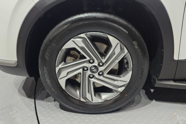 2023 Hyundai Santa Fe с пробегом 50 426 км