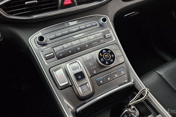 2021 Hyundai Santa Fe с пробегом 75 570 км