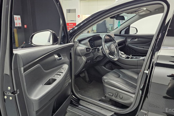 2021 Hyundai Santa Fe с пробегом 75 570 км