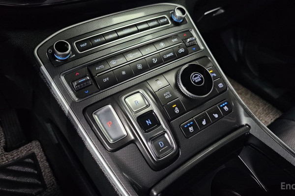 2023 Hyundai Santa Fe с пробегом 50 426 км