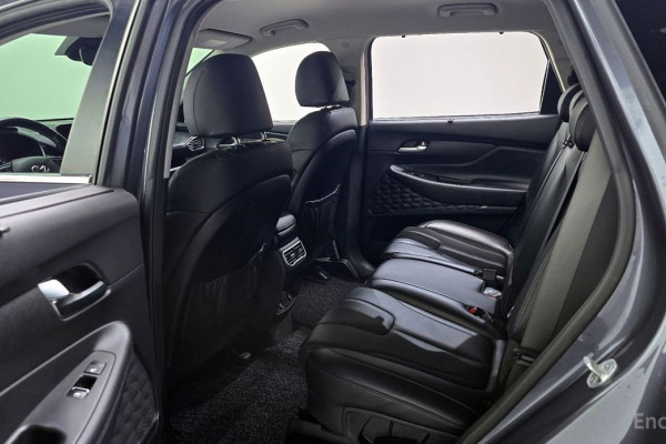 2021 Hyundai Santa Fe с пробегом 66 073 км