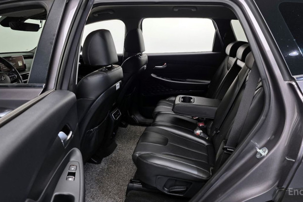 2021 Hyundai Santa Fe с пробегом 69 570 км