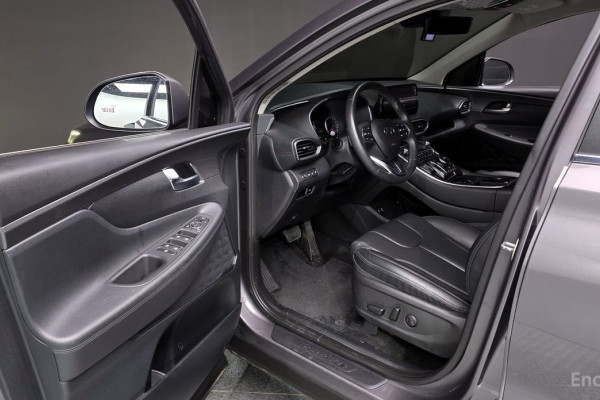 2021 Hyundai Santa Fe с пробегом 66 860 км