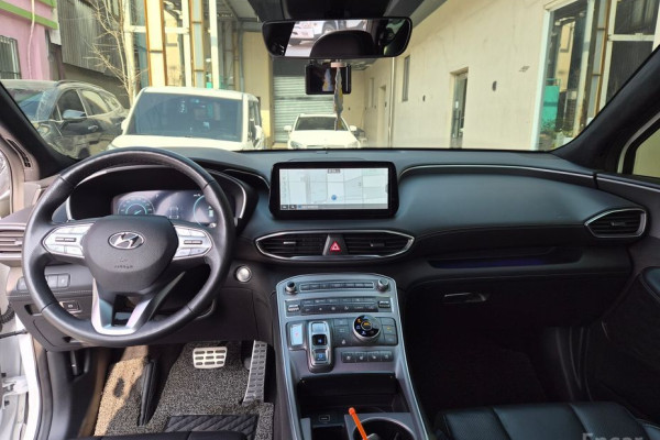 2021 Hyundai Santa Fe с пробегом 60 800 км