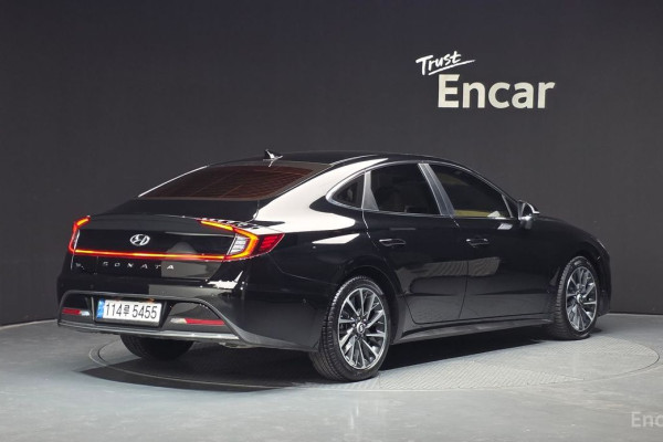 2023 Hyundai Sonata с пробегом 42 371 км