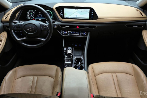 2023 Hyundai Sonata с пробегом 42 371 км