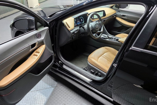 2023 Hyundai Sonata с пробегом 42 371 км