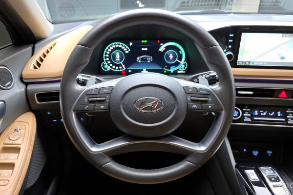 2023 Hyundai Sonata с пробегом 42 371 км