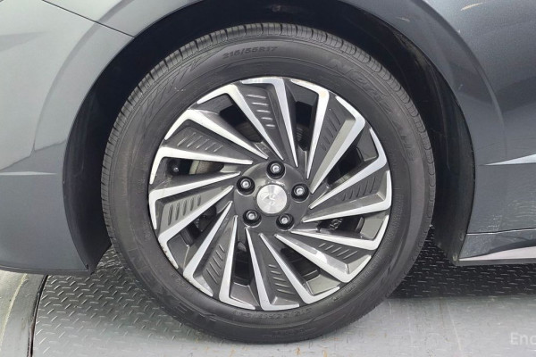 2022 Hyundai Sonata с пробегом 130 081 км