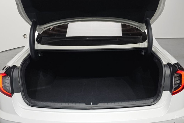 2023 Hyundai Sonata с пробегом 90 619 км