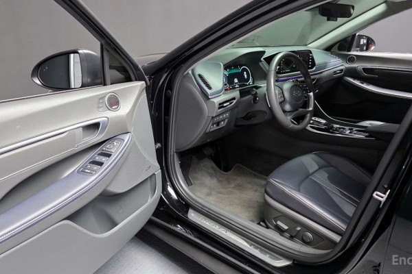 2023 Hyundai Sonata с пробегом 43 893 км