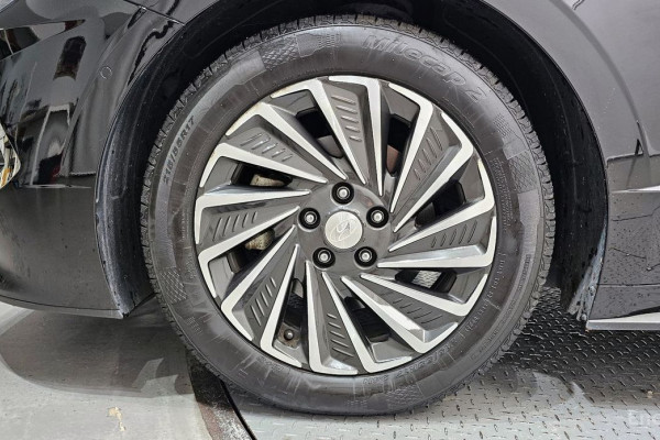 2022 Hyundai Sonata с пробегом 102 473 км