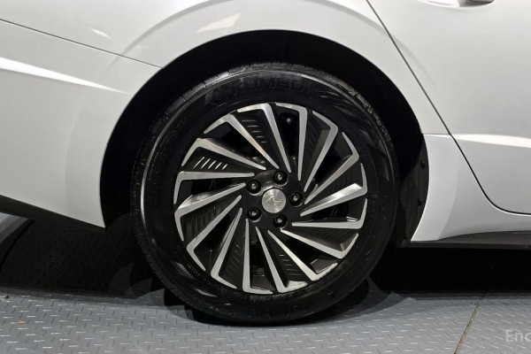 2021 Hyundai Sonata с пробегом 93 309 км