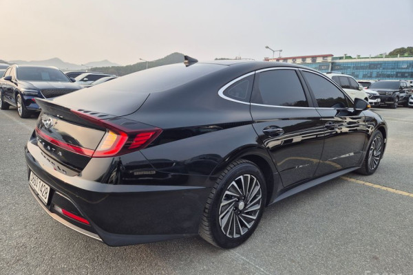 2022 Hyundai Sonata с пробегом 69 724 км