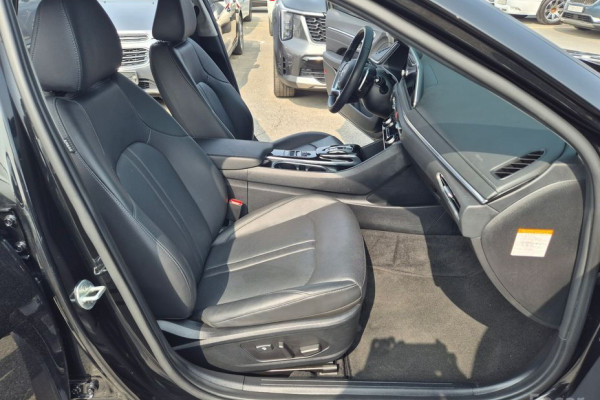 2022 Hyundai Sonata с пробегом 69 724 км