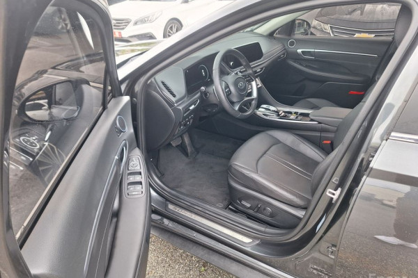 2022 Hyundai Sonata с пробегом 22 540 км