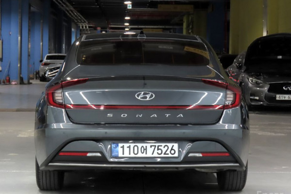 2022 Hyundai Sonata с пробегом 93 023 км