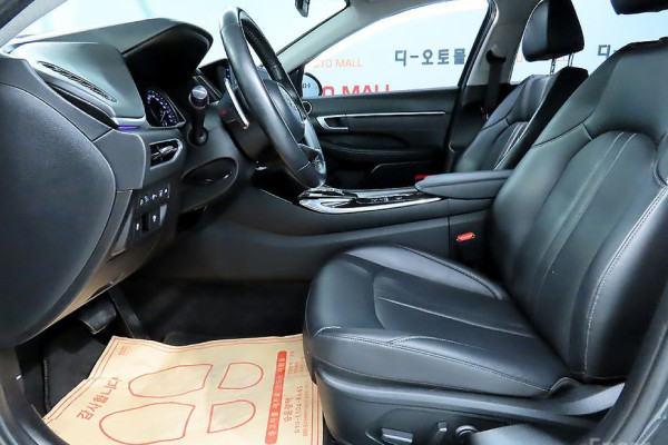 2022 Hyundai Sonata с пробегом 93 023 км