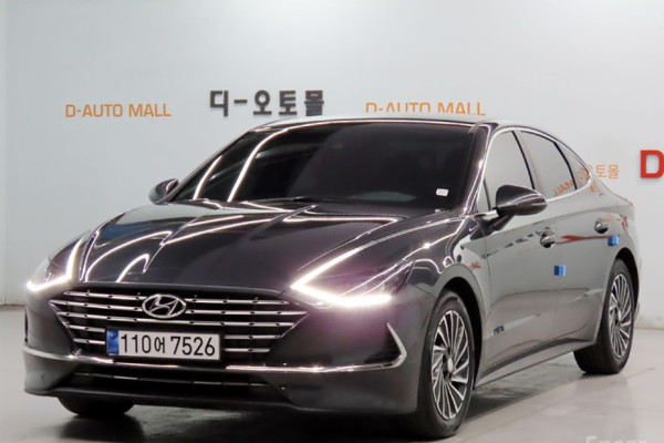 2022 Hyundai Sonata с пробегом 93 023 км