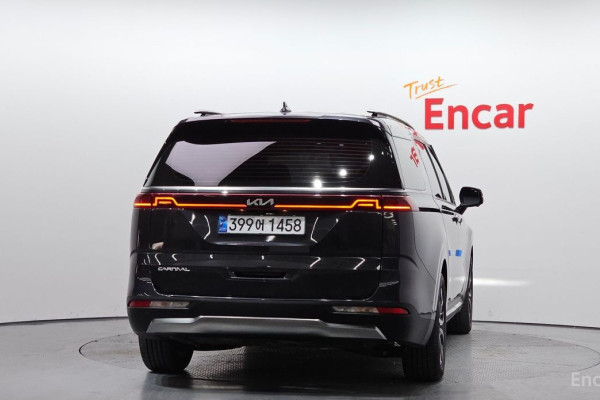 2023 Kia Carnival с пробегом 113 194 км